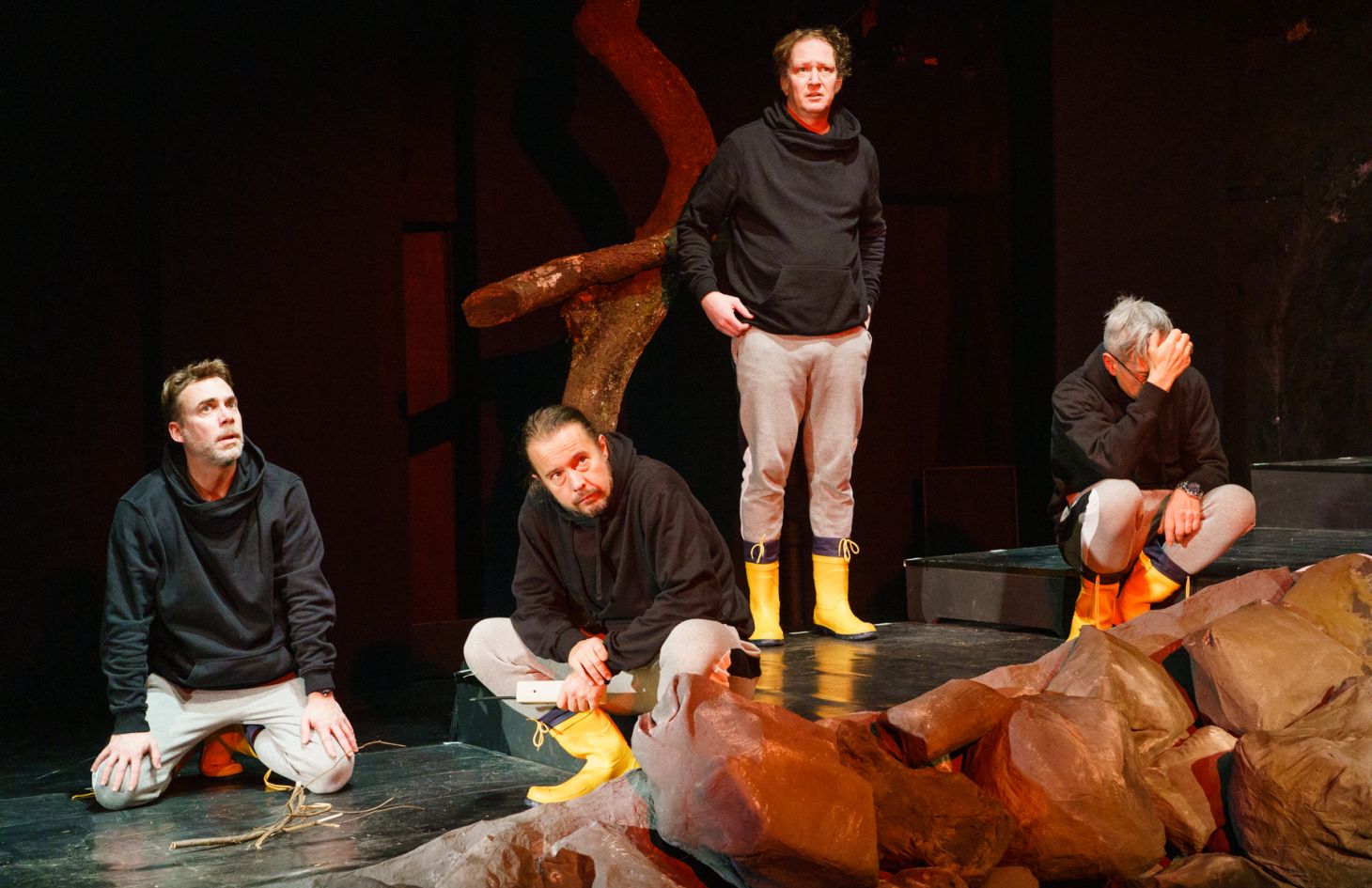 Wallgraben Theater Freiburg Vier Maenner Im Nebel