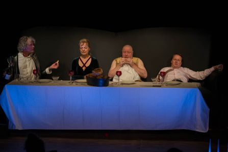 Biedermann und die Brandstifter